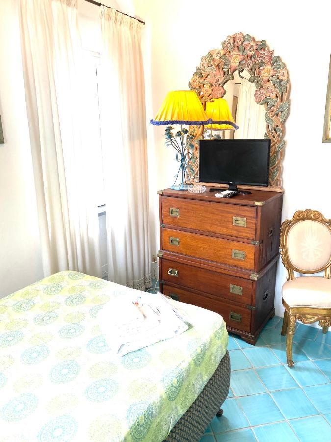 Il Campanile Sulla Piazzetta Bed & Breakfast Capri Exterior photo